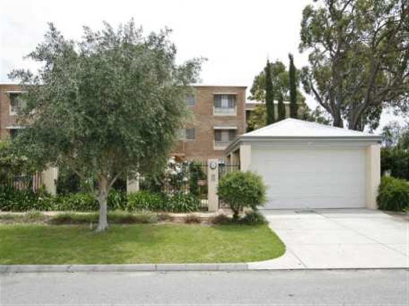 18/15 Friar John Way, Coolbellup WA 6163