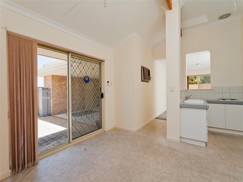 5A Jemerson Street, Willagee WA 6156