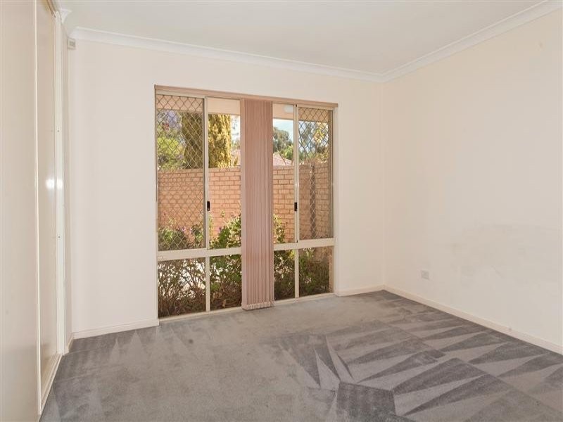5A Jemerson Street, Willagee WA 6156