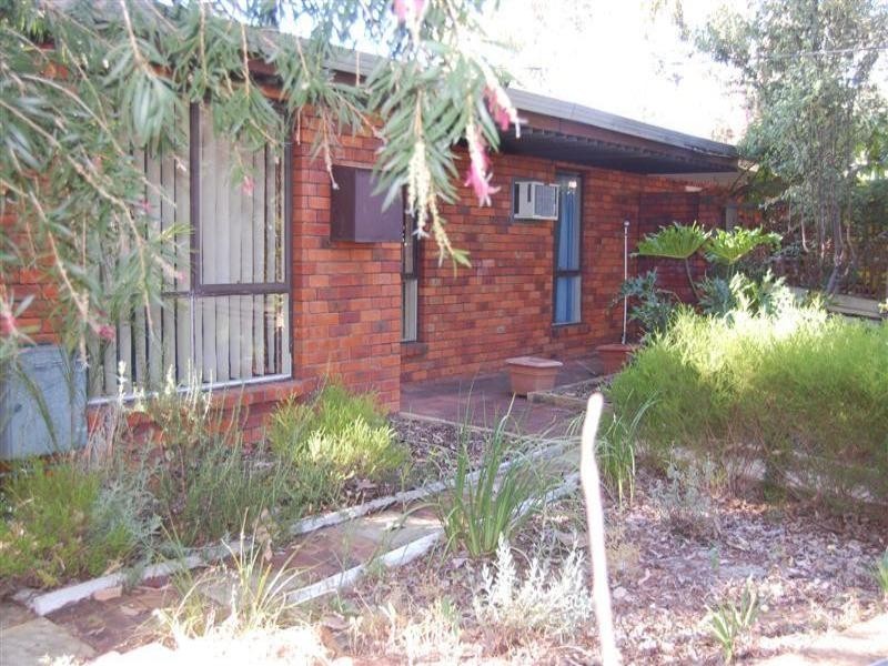 11A Gladstone Road, Armadale WA 6112