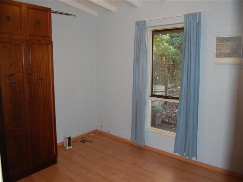 11A Gladstone Road, Armadale WA 6112