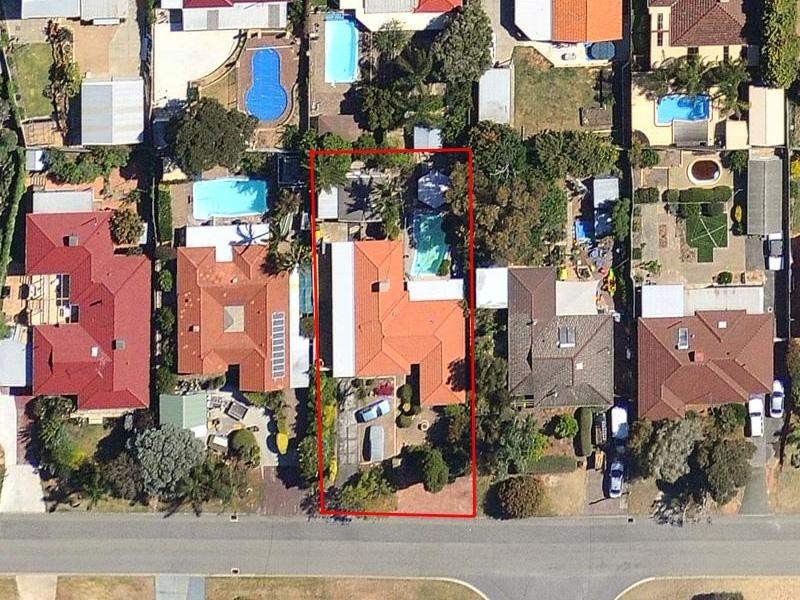 8 Griffiths Street, Kelmscott WA 6111