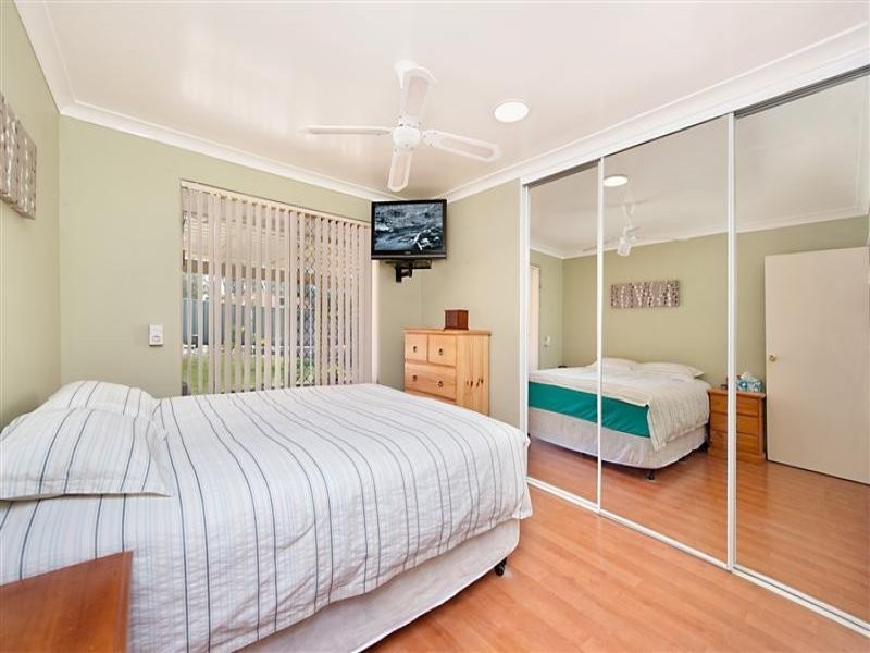 6 Darkins Retreat, Parmelia WA 6167