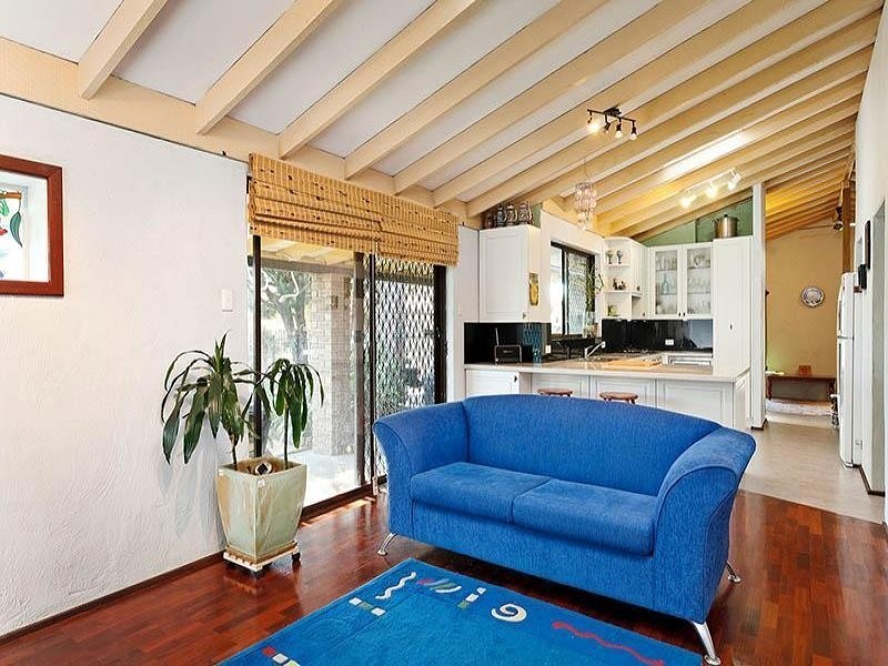 2 Gull Way, Yangebup WA 6164