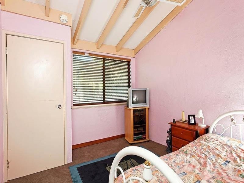 2 Gull Way, Yangebup WA 6164