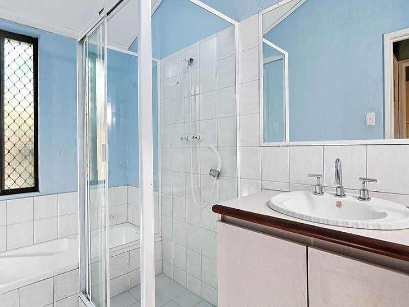 2 Gull Way, Yangebup WA 6164