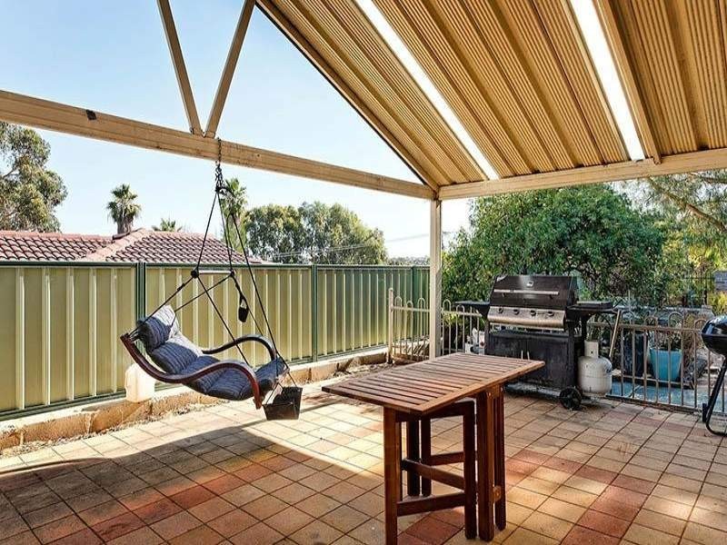 2 Gull Way, Yangebup WA 6164