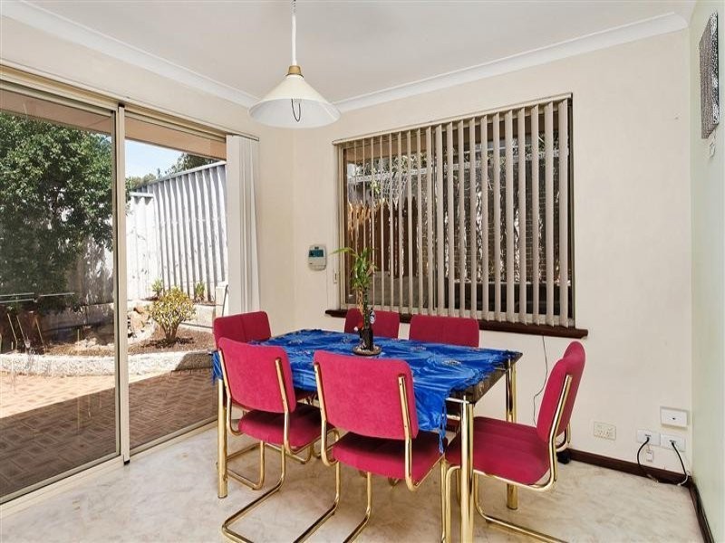 8B Chichester Cove, Bibra Lake WA 6163