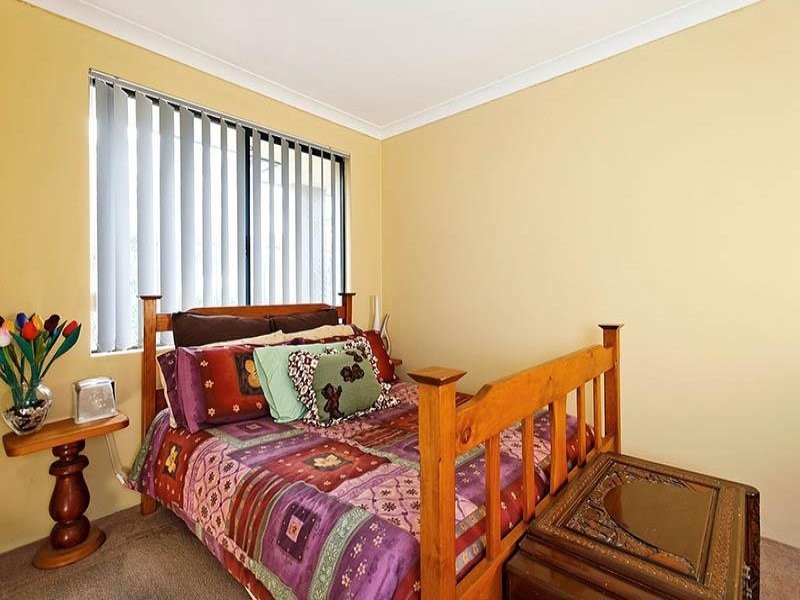 12/18 Serenity Parkway, Hammond Park WA 6164