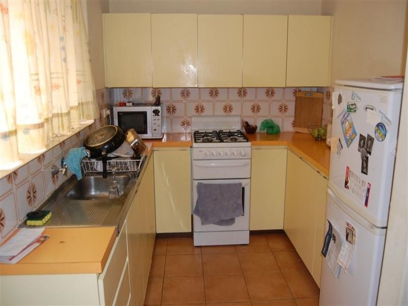 28A Southend Road, Hamilton Hill WA 6163