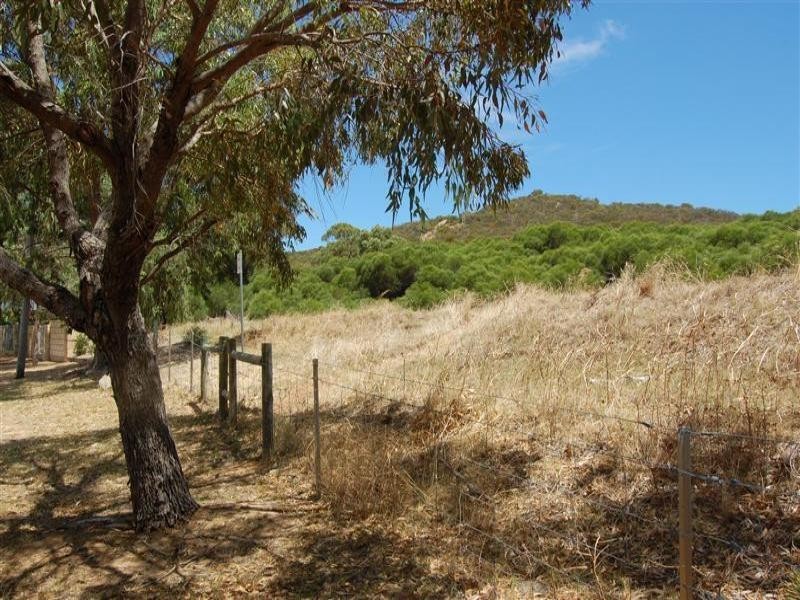 28A Southend Road, Hamilton Hill WA 6163