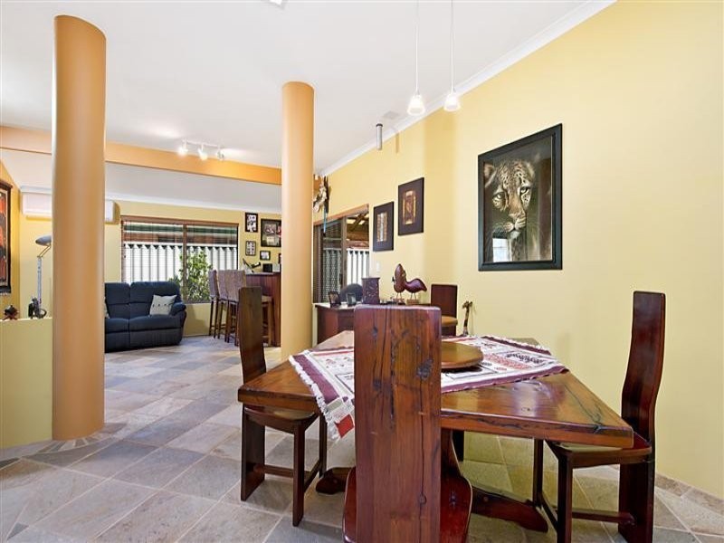 5 Constitution Gardens, Bibra Lake WA 6163