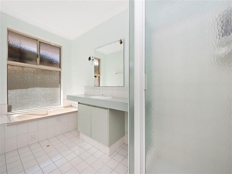 5 Constitution Gardens, Bibra Lake WA 6163