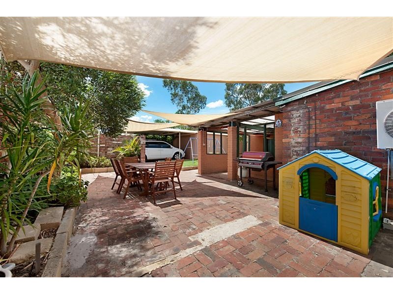 279 Morrison Road, Swan View WA 6056