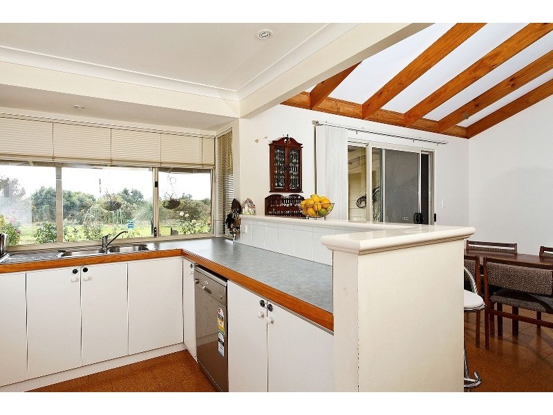 130 Teal Park Place, Gingin WA 6503