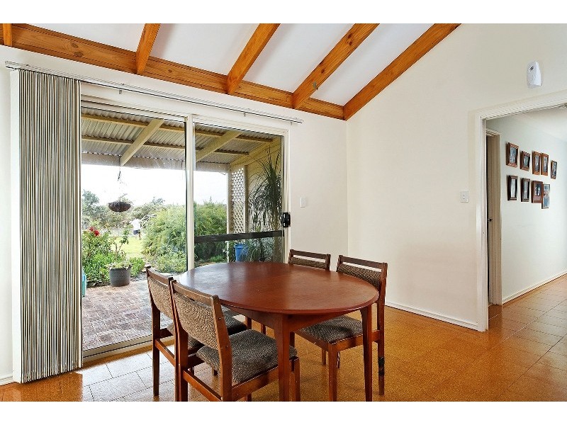 130 Teal Park Place, Gingin WA 6503