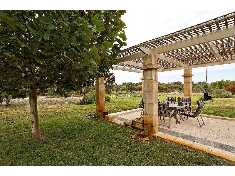 130 Teal Park Place, Gingin WA 6503