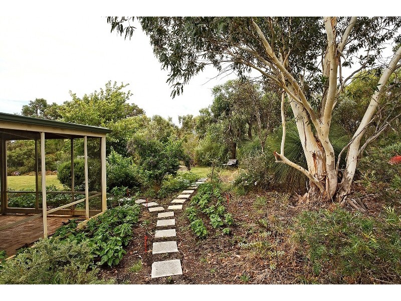 130 Teal Park Place, Gingin WA 6503