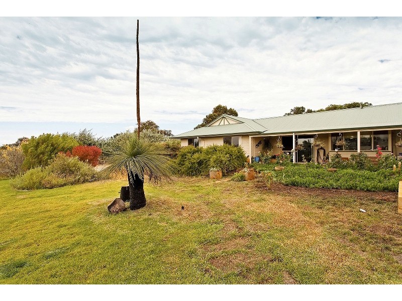 130 Teal Park Place, Gingin WA 6503