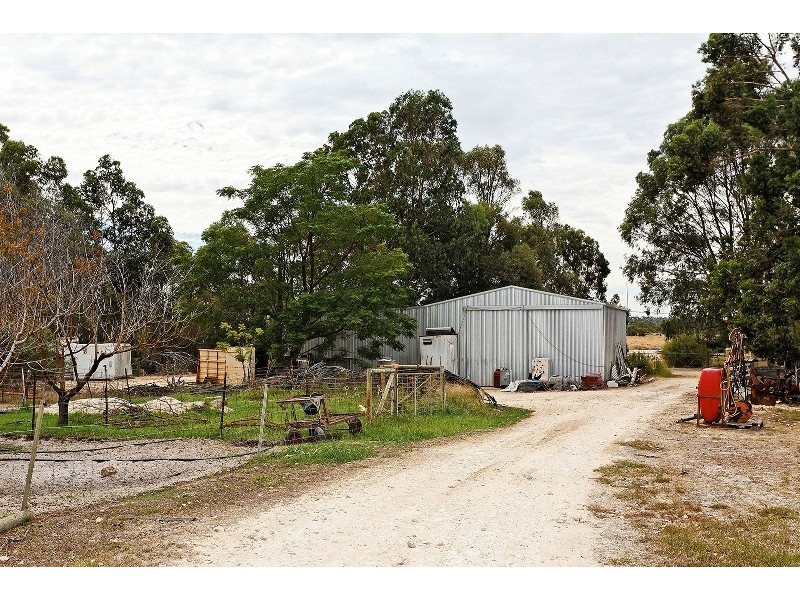 130 Teal Park Place, Gingin WA 6503