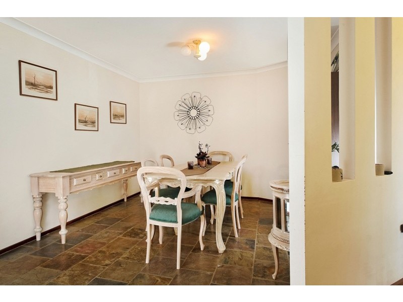 127 Le Souef Drive, Kardinya WA 6163