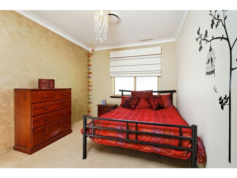 127 Le Souef Drive, Kardinya WA 6163