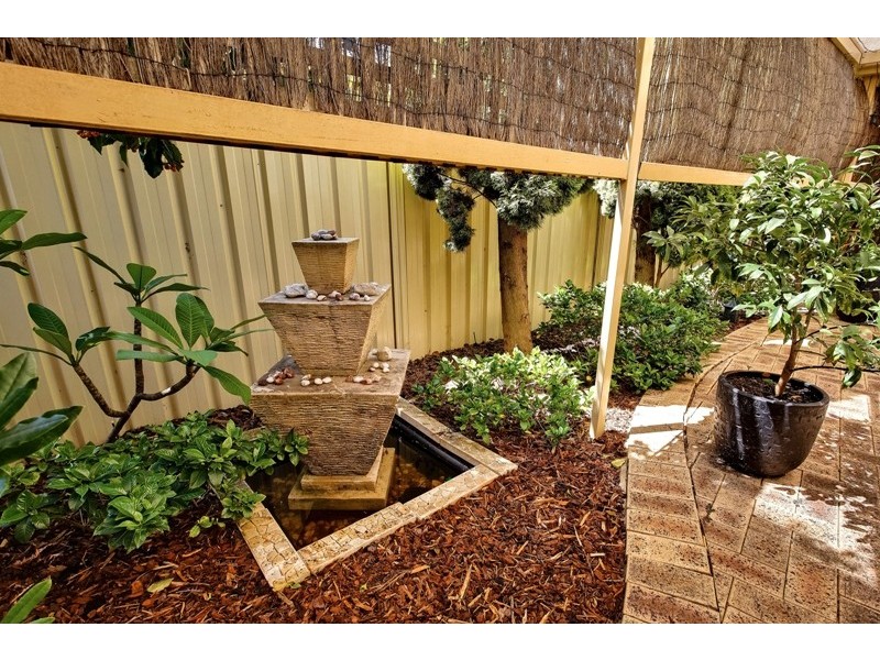 127 Le Souef Drive, Kardinya WA 6163