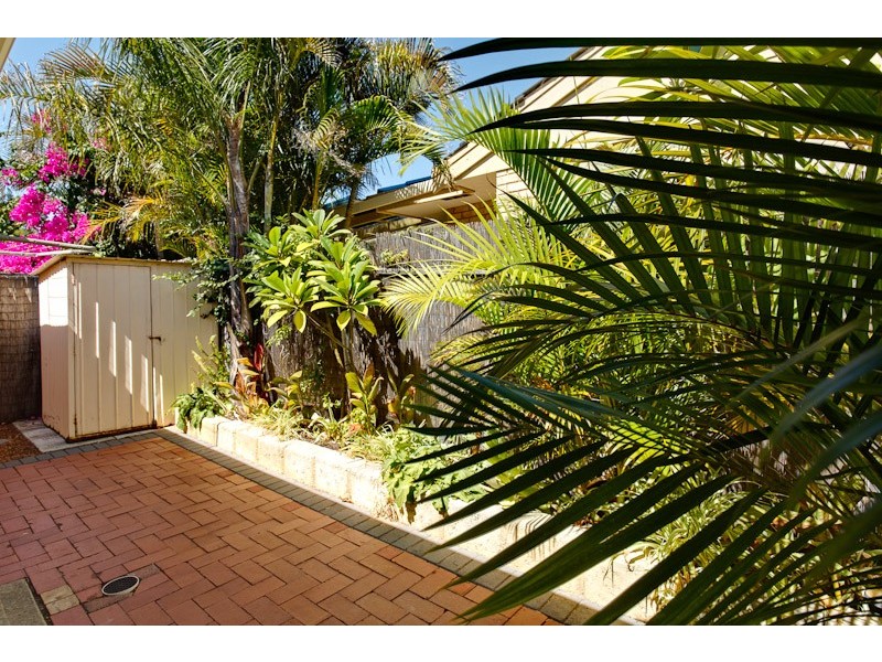 8/6 McKimmie Road, Palmyra WA 6157