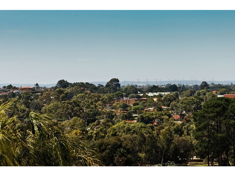 42 Garling Street, Willagee WA 6156
