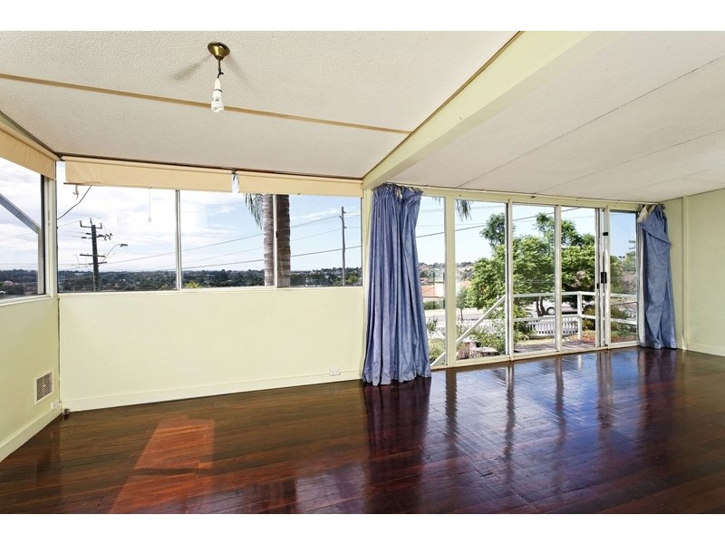 42 Garling Street, Willagee WA 6156