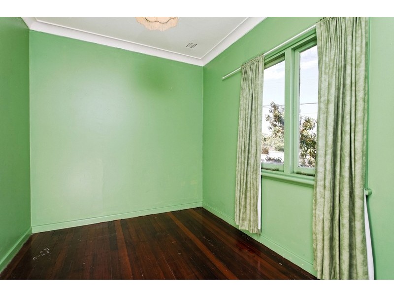 42 Garling Street, Willagee WA 6156
