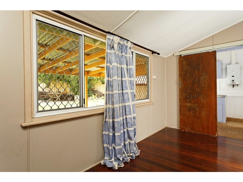 42 Garling Street, Willagee WA 6156