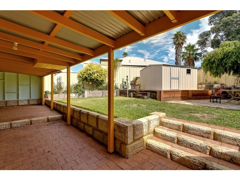 42 Garling Street, Willagee WA 6156