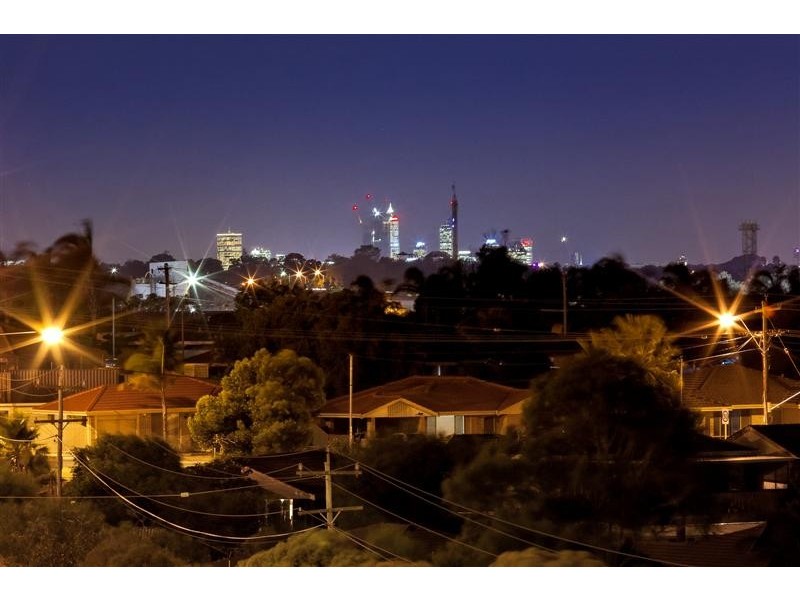 8 Tindal Avenue, Yangebup WA 6164