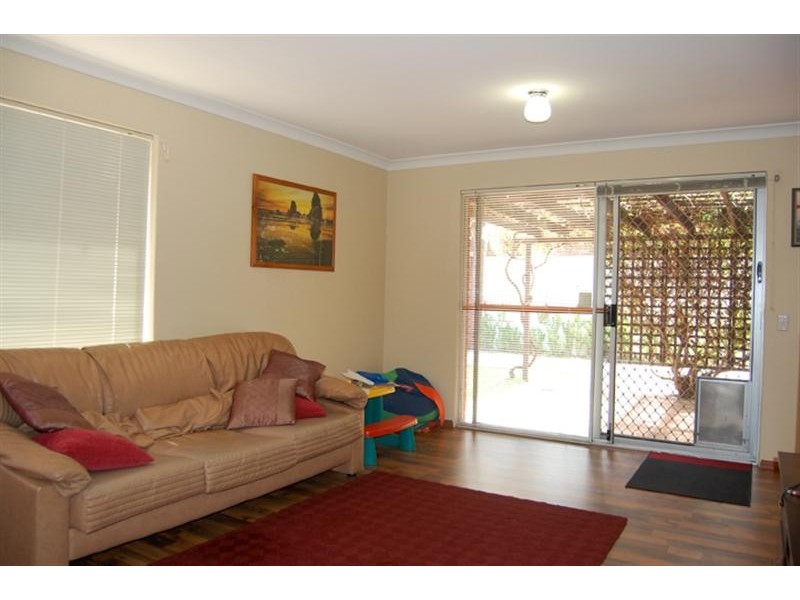 10 Tuart Place, Yangebup WA 6164