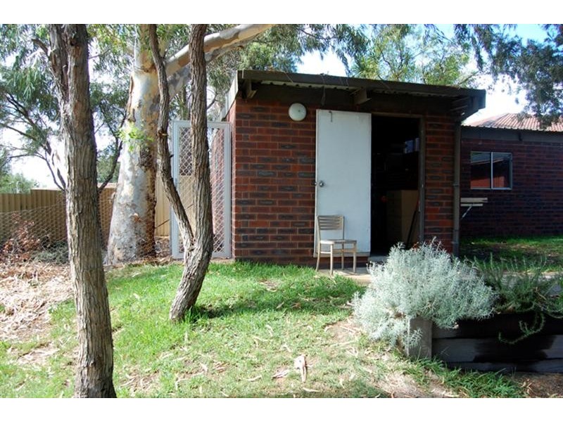 10 Tuart Place, Yangebup WA 6164