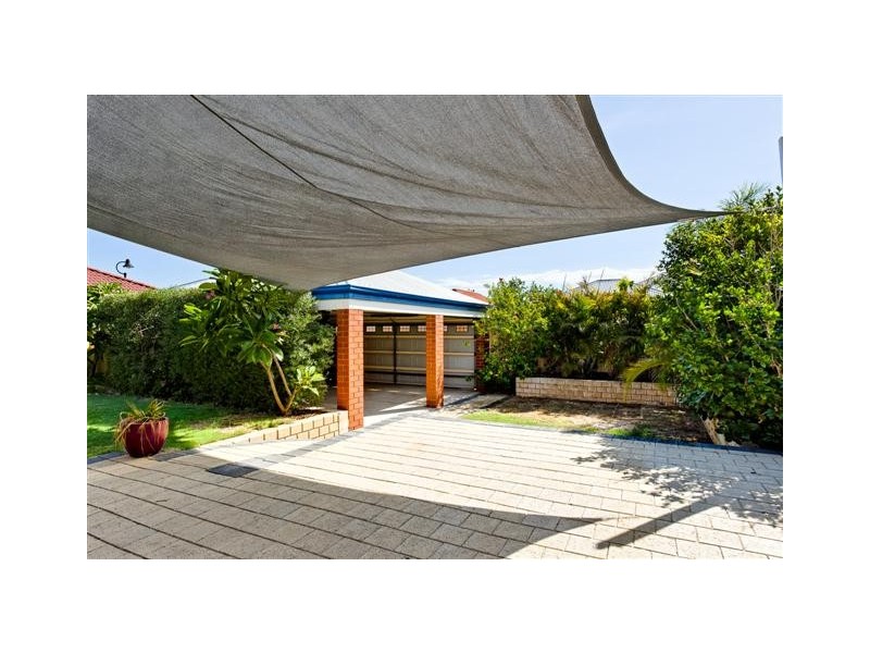 37 Windchime Terrace, Atwell WA 6164