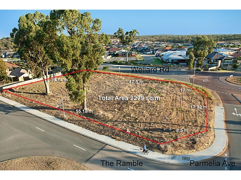 2 The Ramble, Parmelia WA 6167