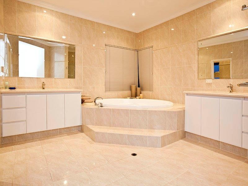 4 Currie Place, Kardinya WA 6163