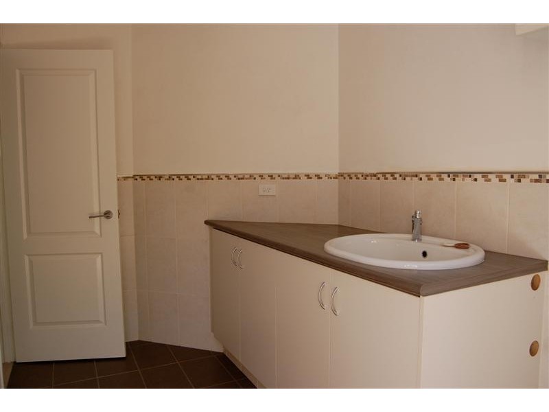 4 Aitken Road, Mount Richon WA 6112