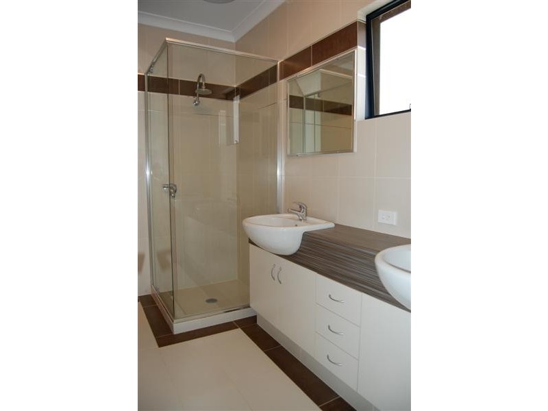 4 Aitken Road, Mount Richon WA 6112