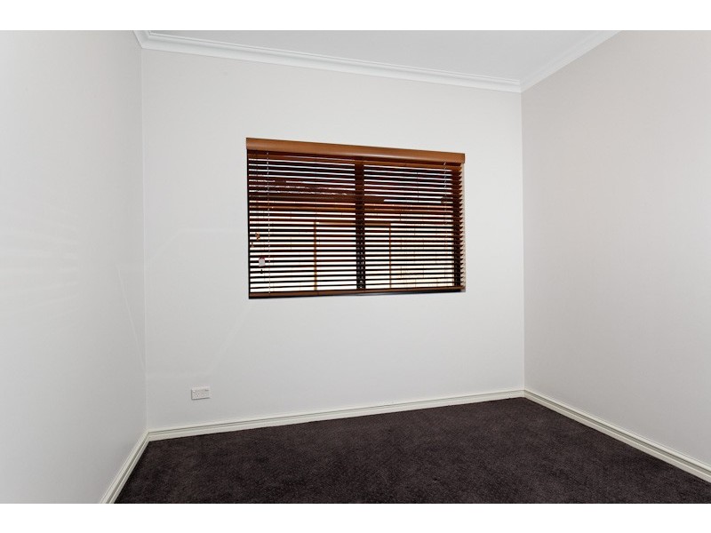 17 Ochiltree Way, Kardinya WA 6163