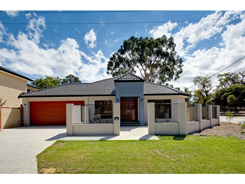 17 Ochiltree Way, Kardinya WA 6163