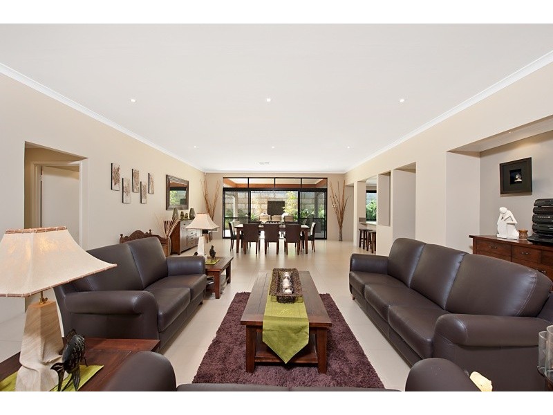 6 Wombat Way, Beeliar WA 6164