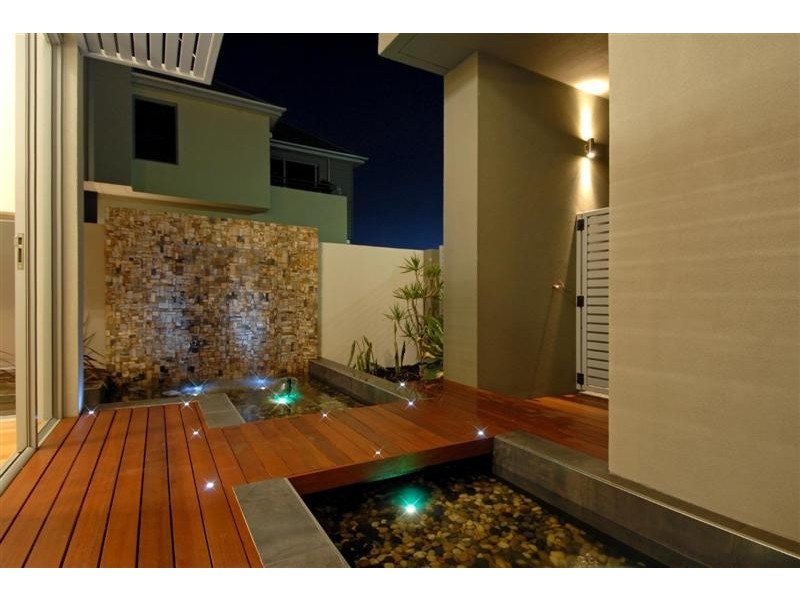 27 Heirisson Way, North Coogee WA 6163