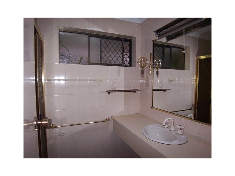 27 Duff Road, Riverton WA 6148