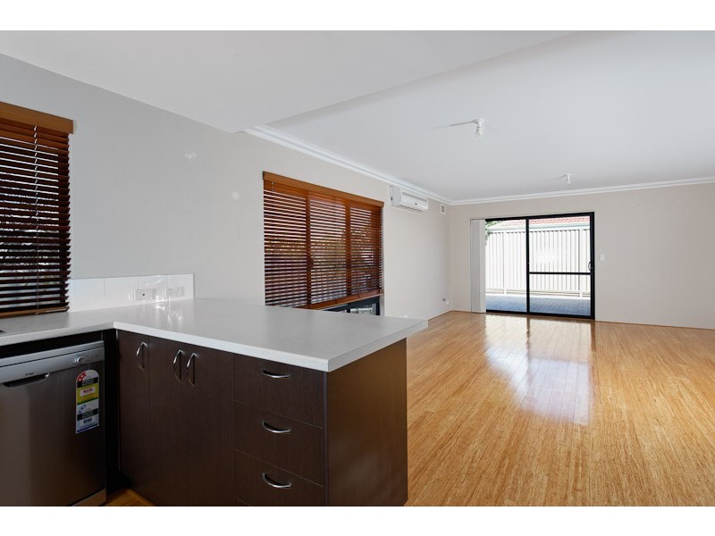 34a Davies Crescent, Kardinya WA 6163