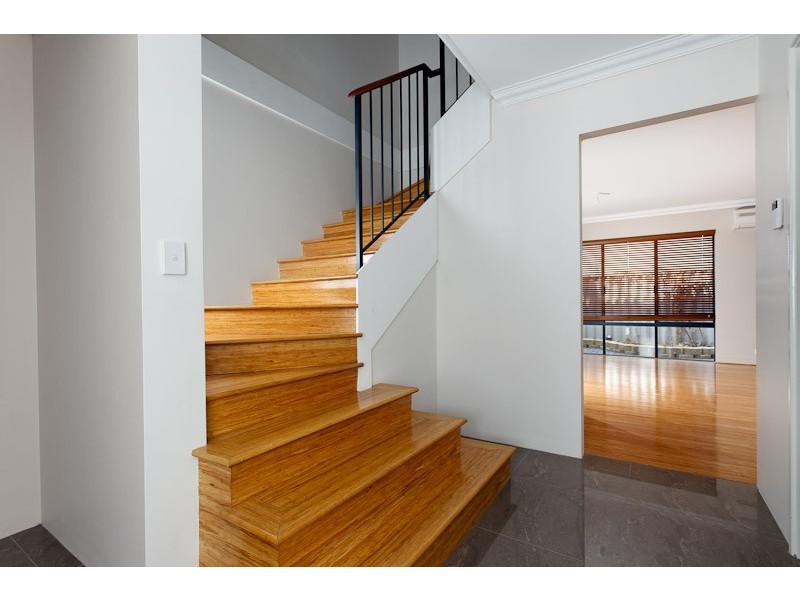 34a Davies Crescent, Kardinya WA 6163
