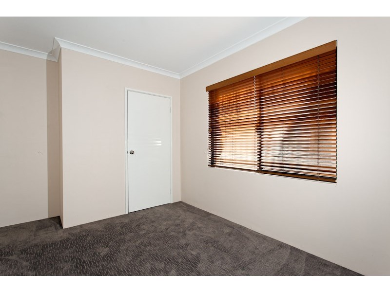 34a Davies Crescent, Kardinya WA 6163