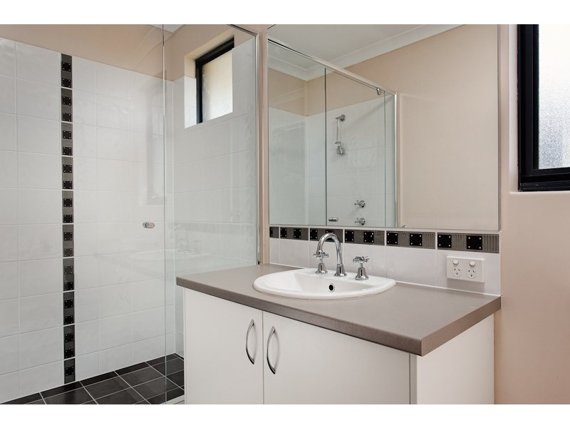 34a Davies Crescent, Kardinya WA 6163